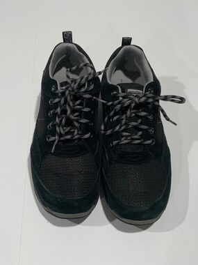 LL Bean Sz 8.5 Black Lace Up Hiking Snow Sneaker Shoes
